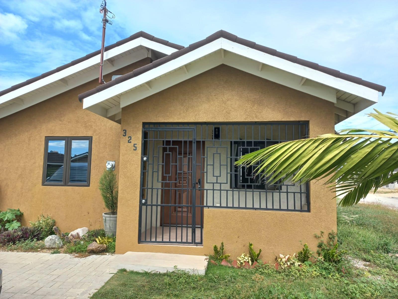 Modern-2-Bedroom-Bungalow-for-Rent-in-Oak-Estates-Portmore-St.-Catherine Third image of 325 Oak Estates in Portmore Pines, St. Catherine, Jamaica - property is For Rent