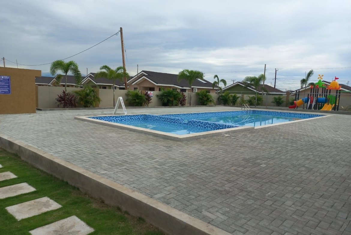 Twenty-First image of 325 Oak Estates in Portmore Pines, St. Catherine, Jamaica - property is For Rent