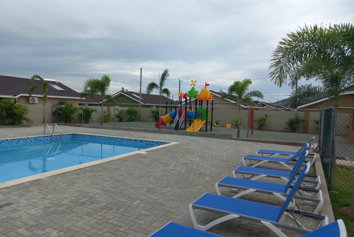 Twenty-Second image of 325 Oak Estates in Portmore Pines, St. Catherine, Jamaica - property is For Rent