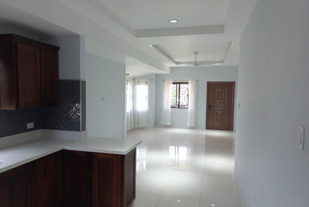 Fifth image of 325 Oak Estates in Portmore Pines, St. Catherine, Jamaica - property is For Rent