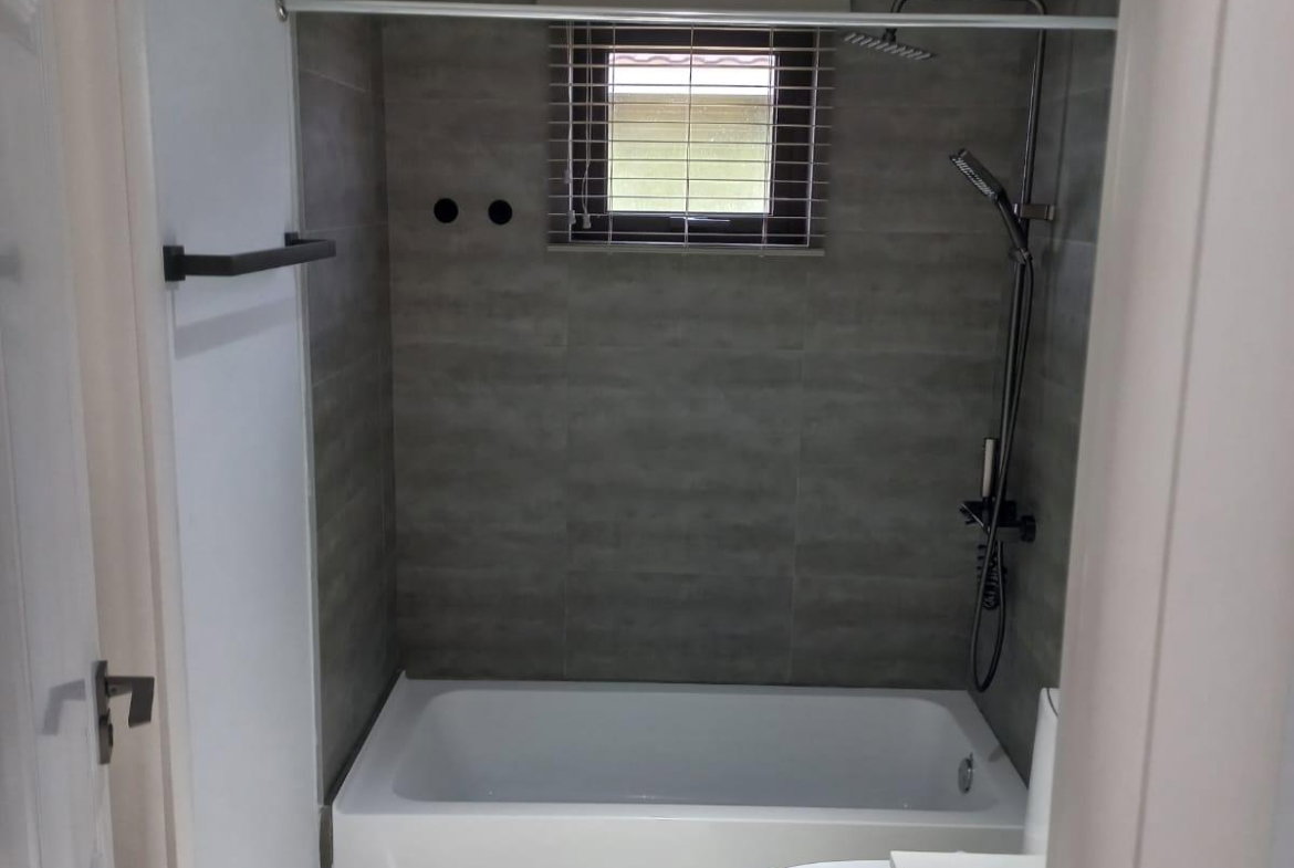 Tenth image of 325 Oak Estates in Portmore Pines, St. Catherine, Jamaica - property is For Rent