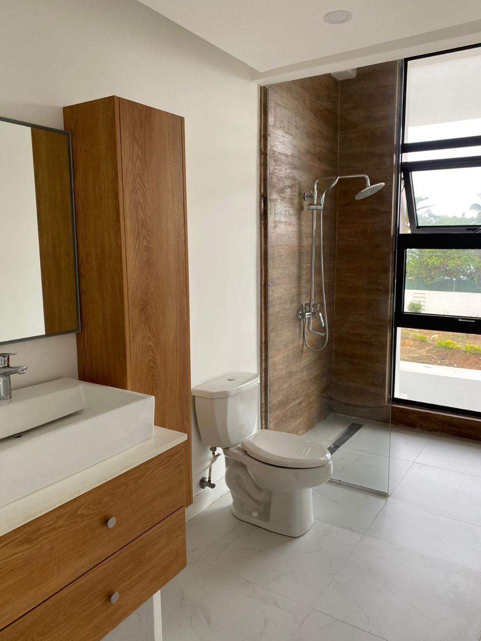 Eighth image of 14- Paradise Bay, St. James in Reading, St. James, Jamaica - property is For Rent