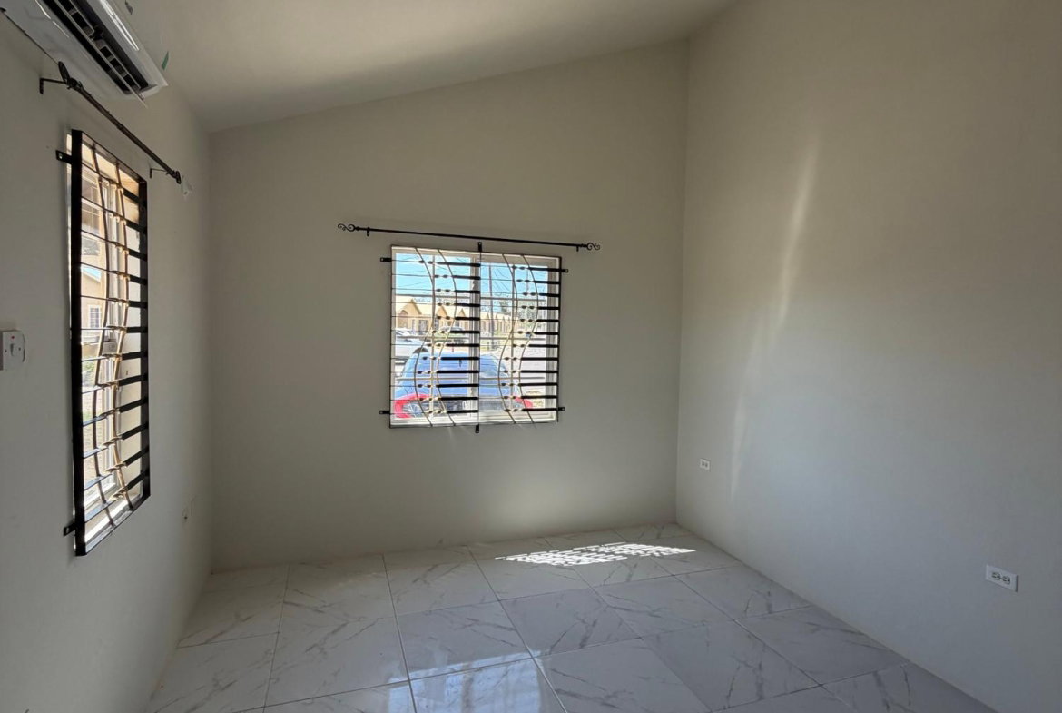 Seventh image of 702 Phoenix Park Village in Phoenix Park, St. Catherine, Jamaica - property is For Rent