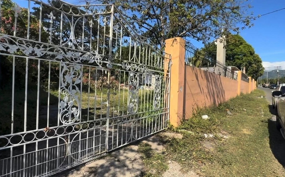 Second image of 1 Donmair Drive, Red Hill in Red Hills, St. Andrew, Jamaica - property is For Rent