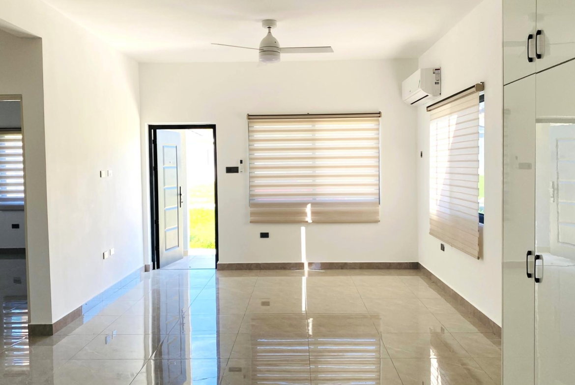 Fourth image of 631- Calabash Drive in Runaway Bay, St. Ann, Jamaica - property is For Rent