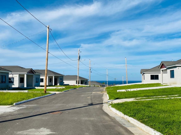 First image of 631- Calabash Drive in Runaway Bay, St. Ann, Jamaica - property is For Rent