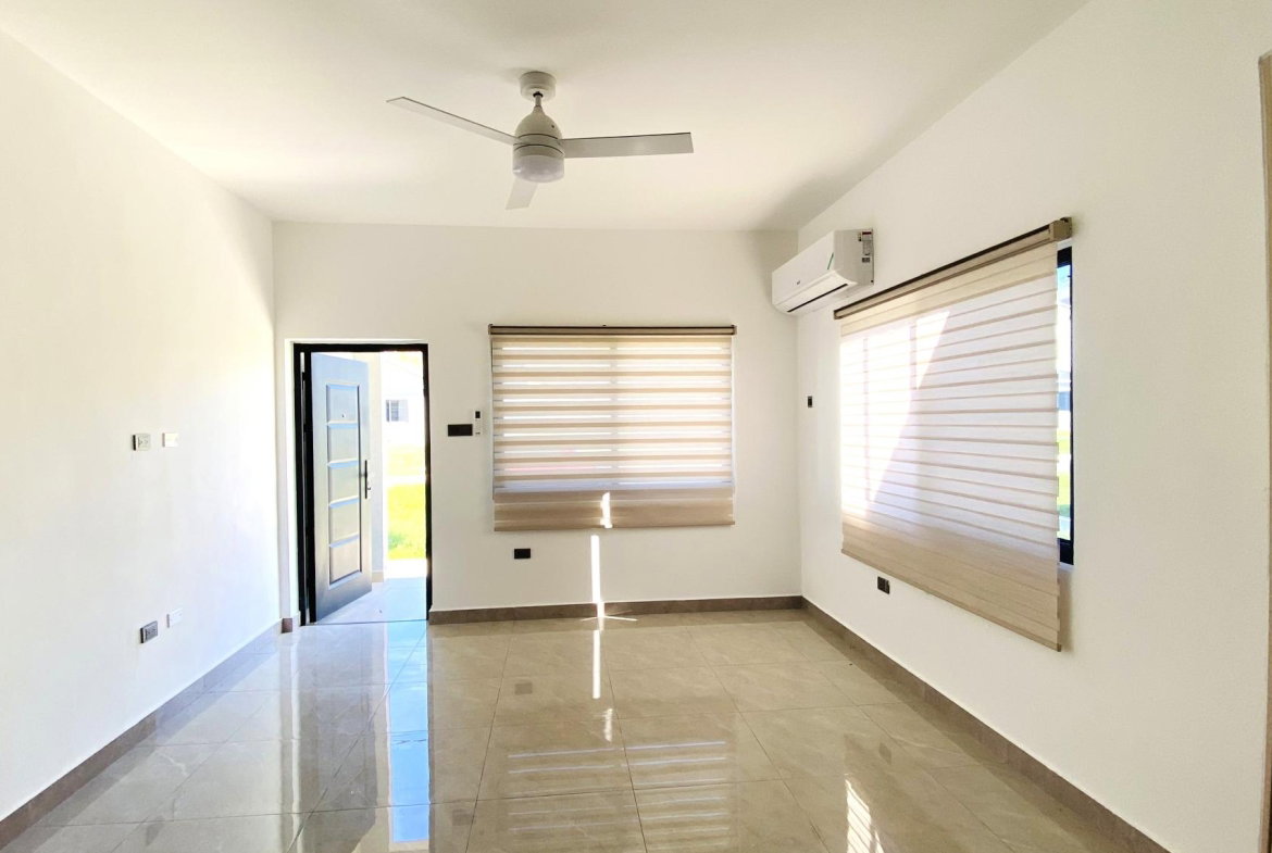 Eighth image of 631- Calabash Drive in Runaway Bay, St. Ann, Jamaica - property is For Rent