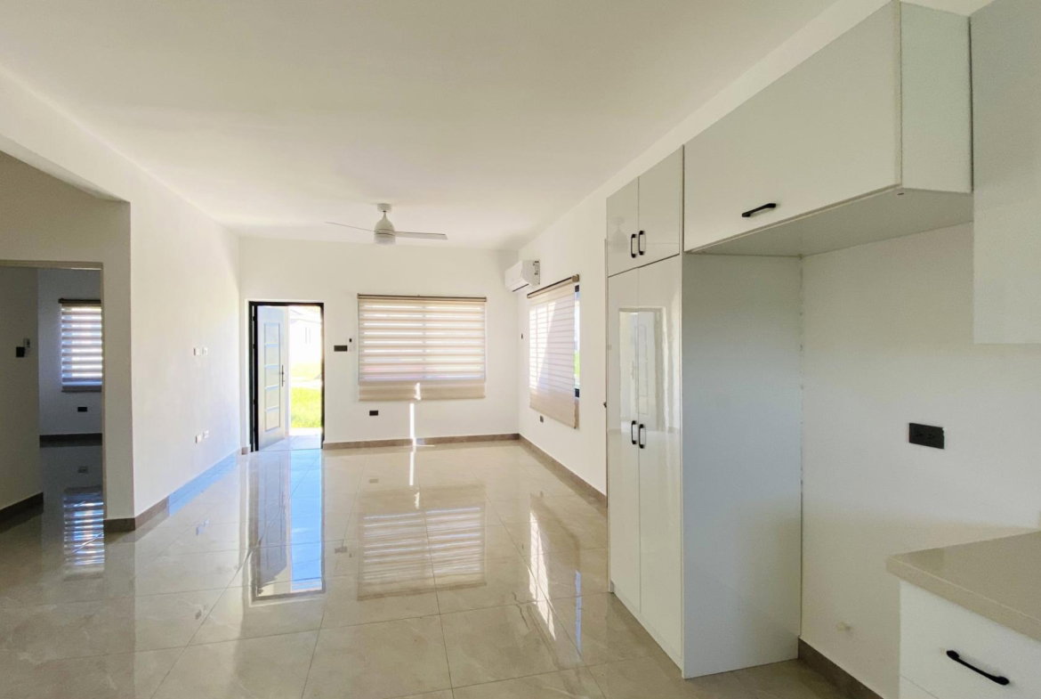 Ninth image of 631- Calabash Drive in Runaway Bay, St. Ann, Jamaica - property is For Rent