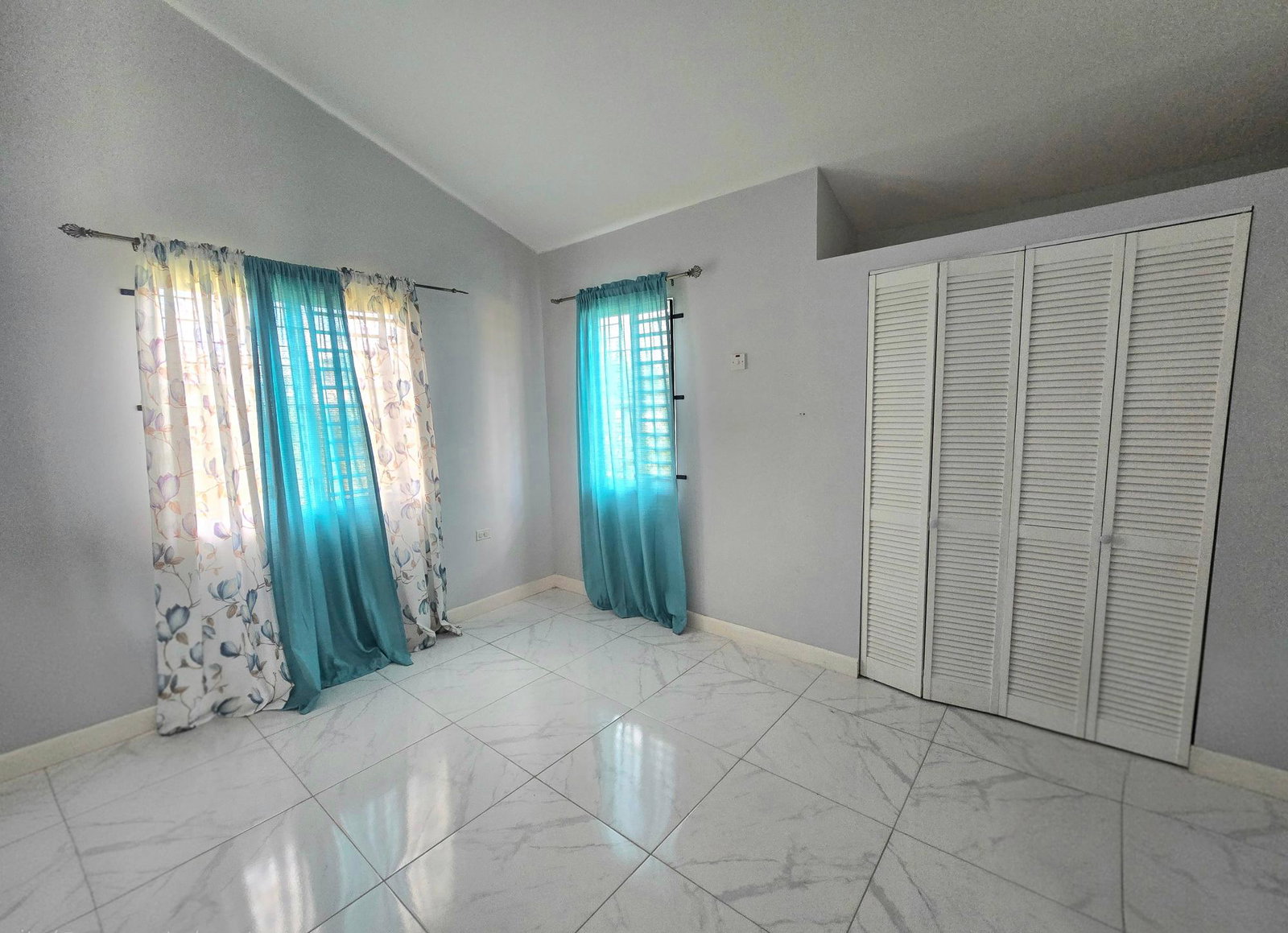 Eleventh image of 437- Whim Estates in Old Harbour, St. Catherine, Jamaica - property is For Rent