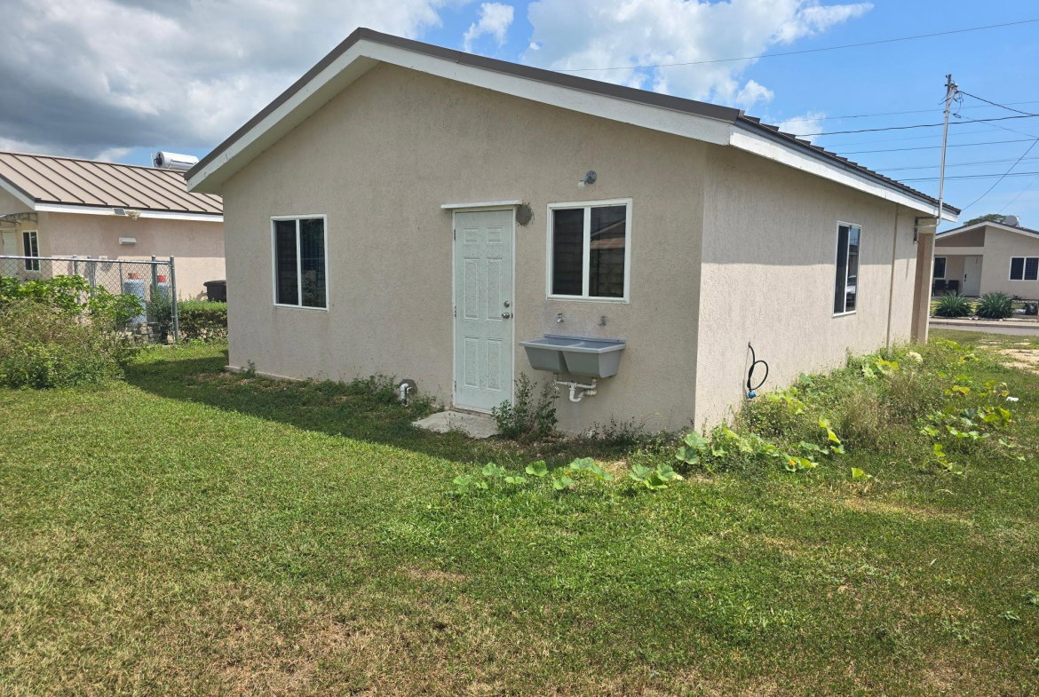 Twelfth image of 437- Whim Estates in Old Harbour, St. Catherine, Jamaica - property is For Rent