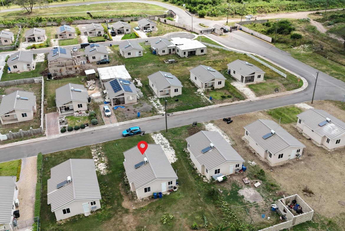 Twentieth image of 437- Whim Estates in Old Harbour, St. Catherine, Jamaica - property is For Rent