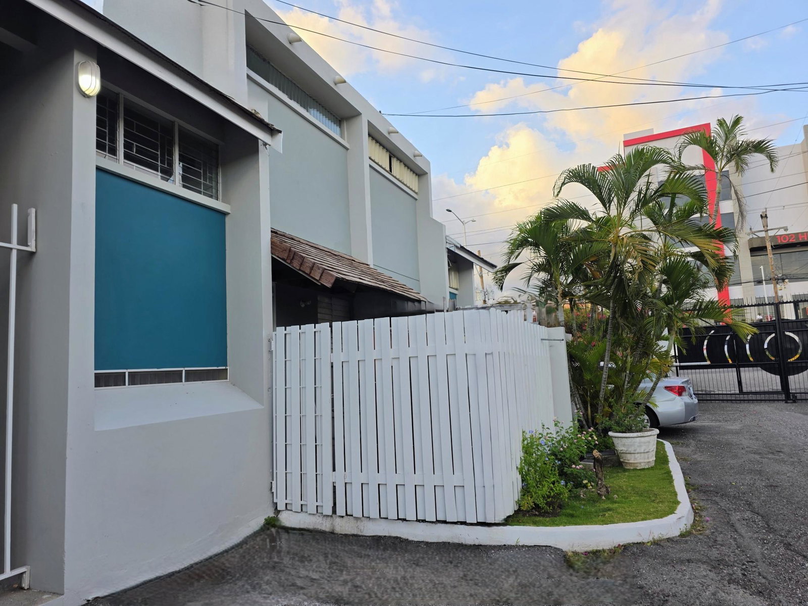 Second image of 2-107 Hope Road, Kingston 6 in Kingston 6, St. Andrew, Jamaica - property is For Rent