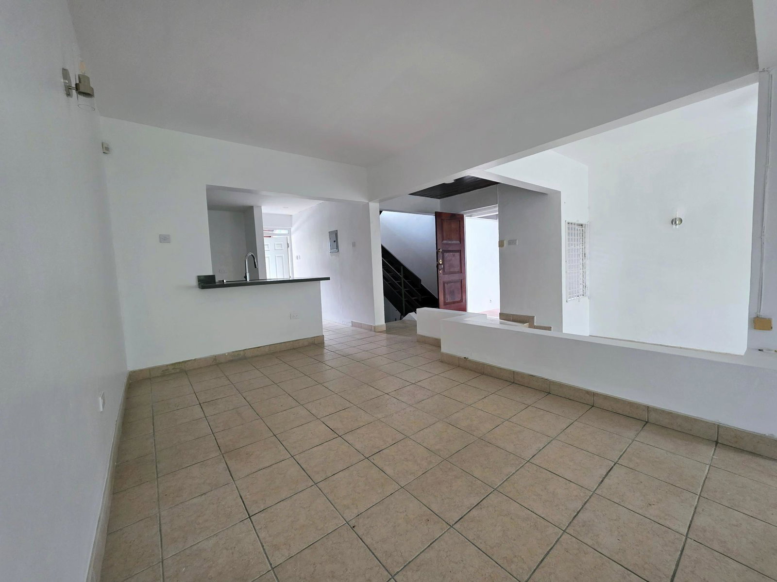 Thirteenth image of 2-107 Hope Road, Kingston 6 in Kingston 6, St. Andrew, Jamaica - property is For Rent