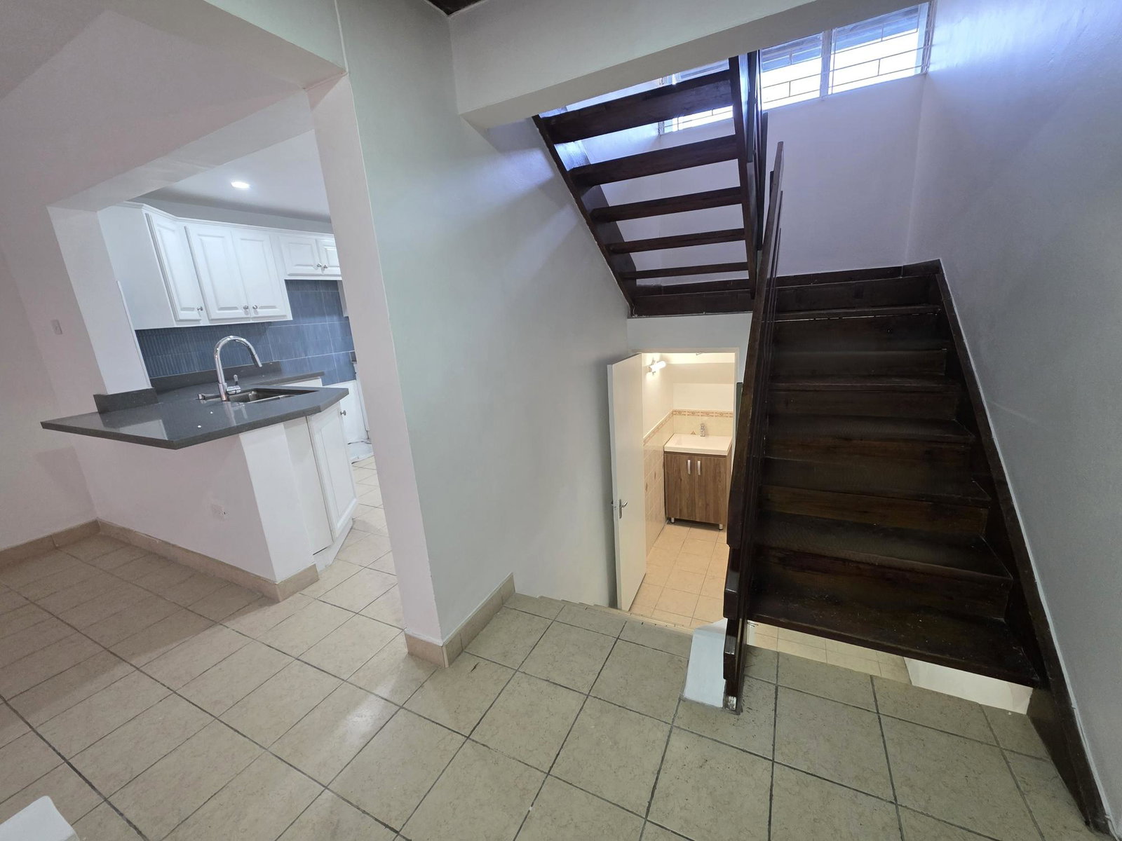 Seventeenth image of 2-107 Hope Road, Kingston 6 in Kingston 6, St. Andrew, Jamaica - property is For Rent