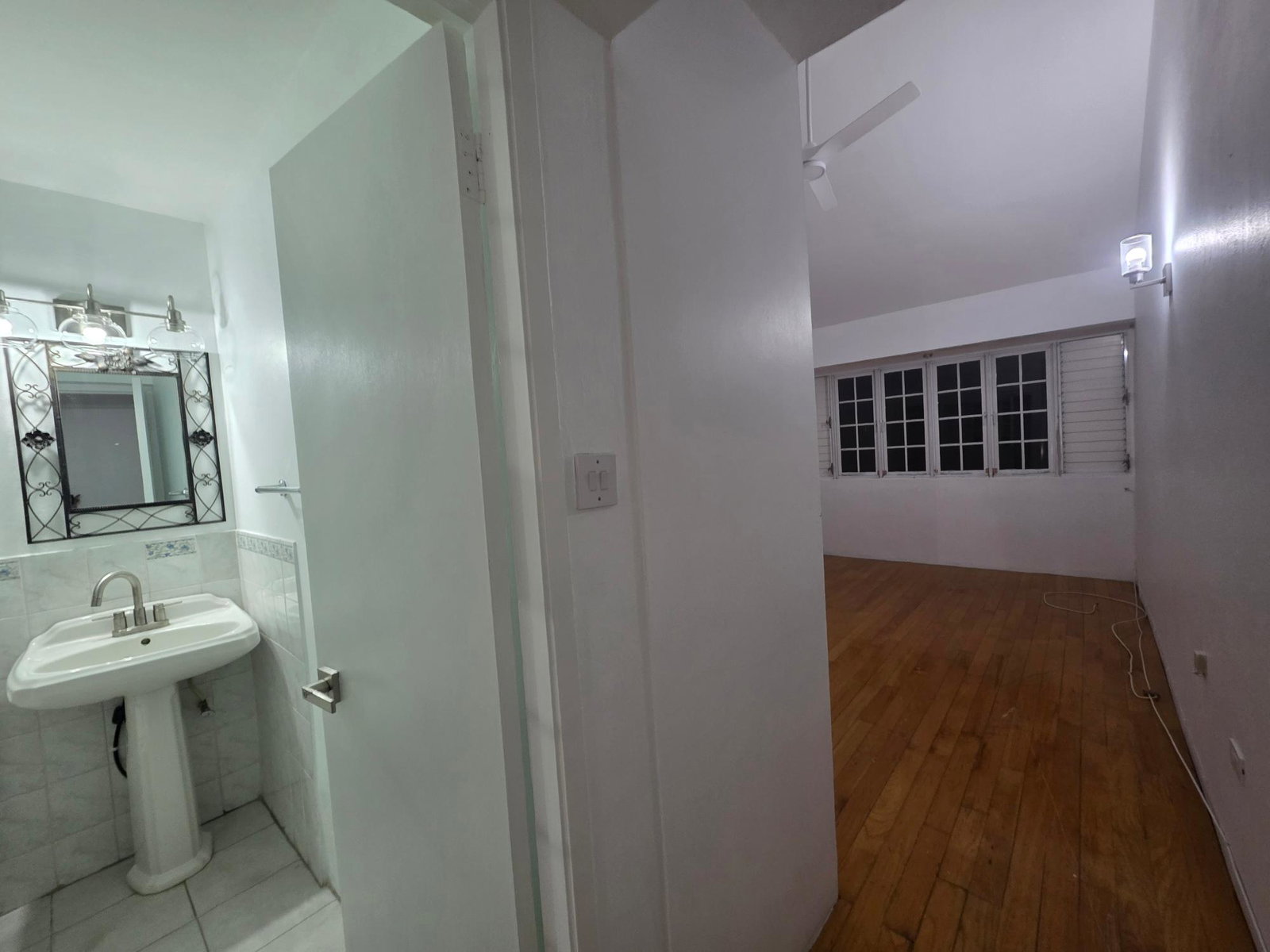 Twenty-Second image of 2-107 Hope Road, Kingston 6 in Kingston 6, St. Andrew, Jamaica - property is For Rent