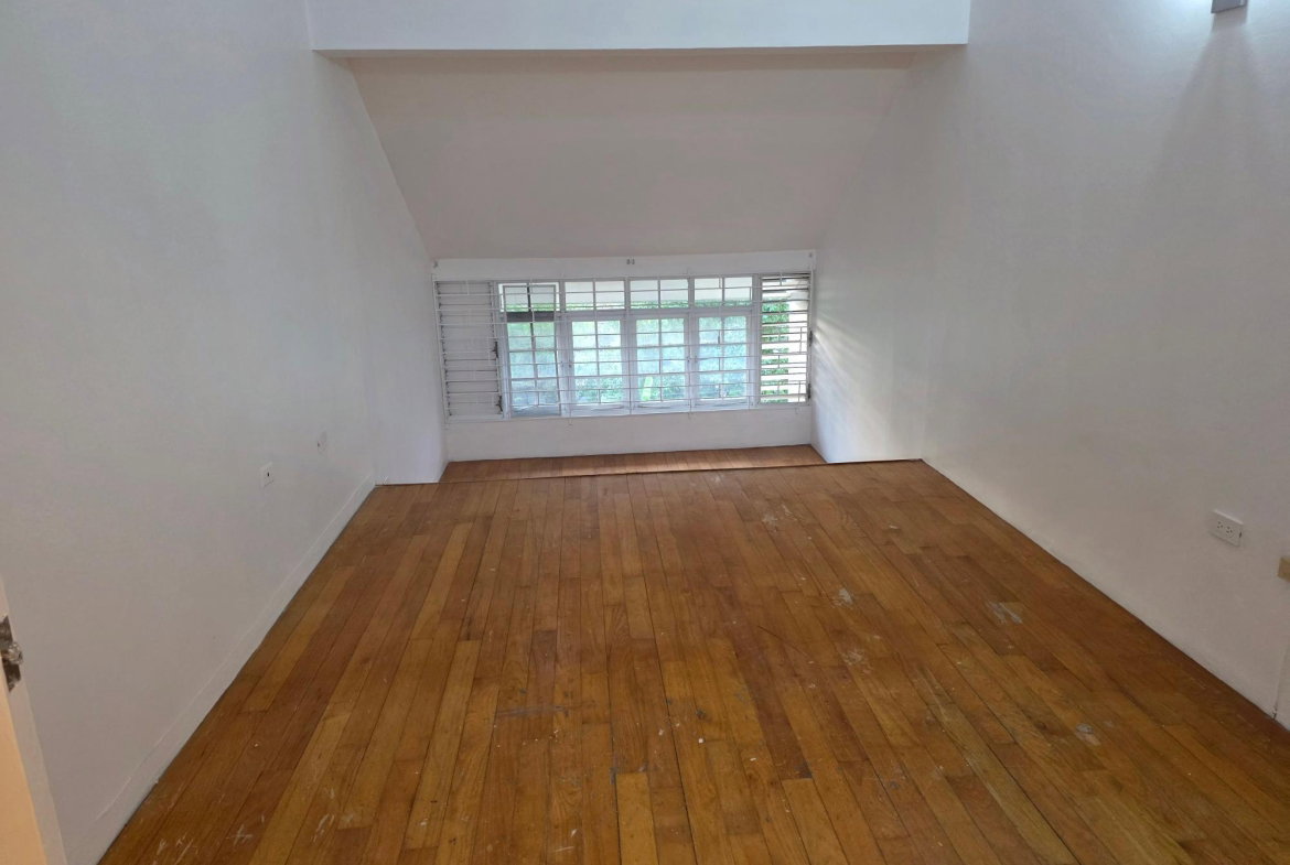 Twenty-Ninth image of 2-107 Hope Road, Kingston 6 in Kingston 6, St. Andrew, Jamaica - property is For Rent