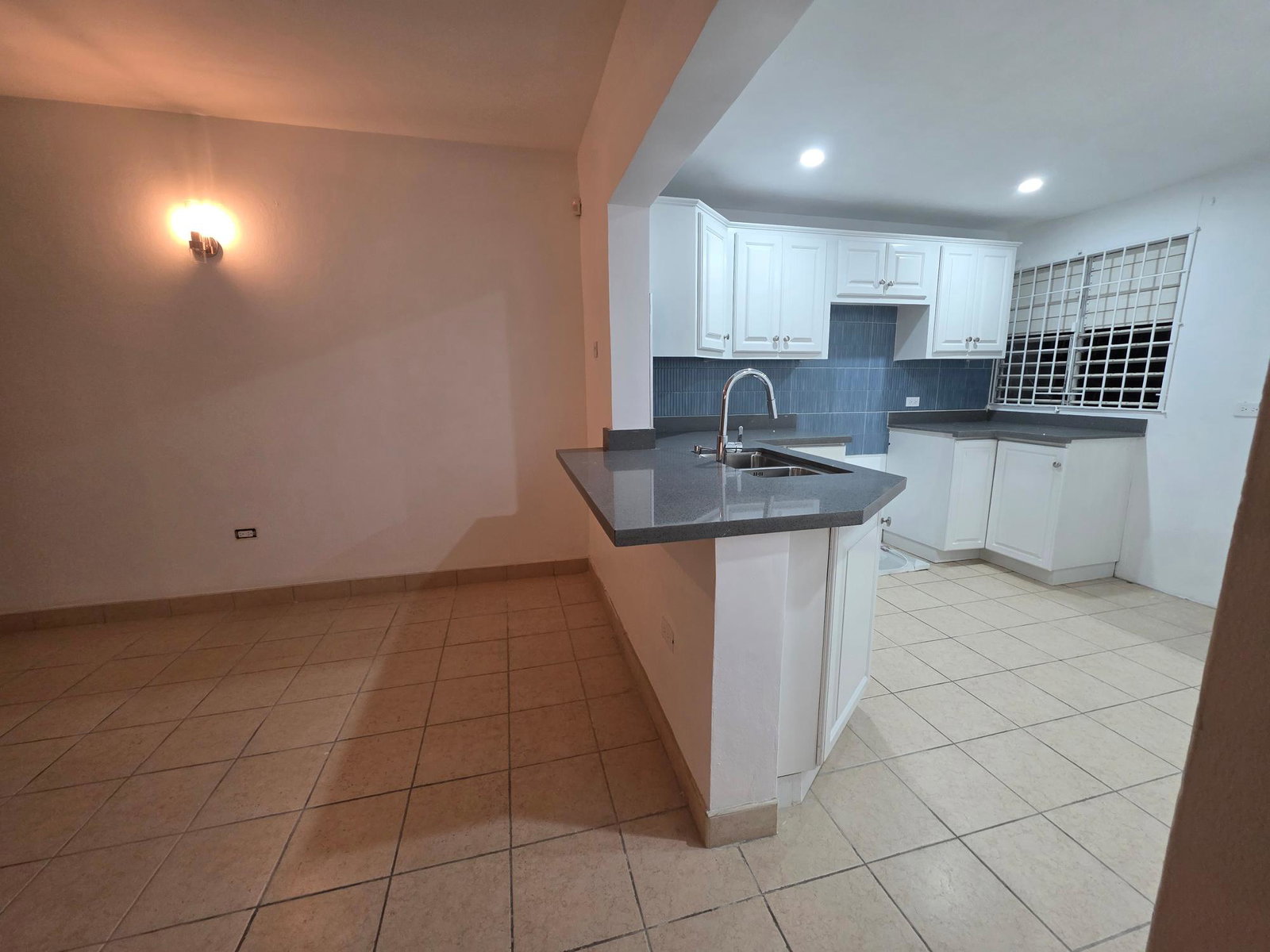 Seventh image of 2-107 Hope Road, Kingston 6 in Kingston 6, St. Andrew, Jamaica - property is For Rent