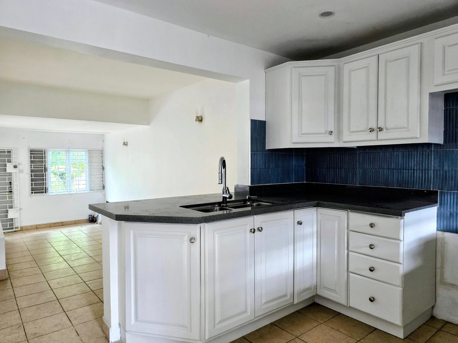 Ninth image of 2-107 Hope Road, Kingston 6 in Kingston 6, St. Andrew, Jamaica - property is For Rent