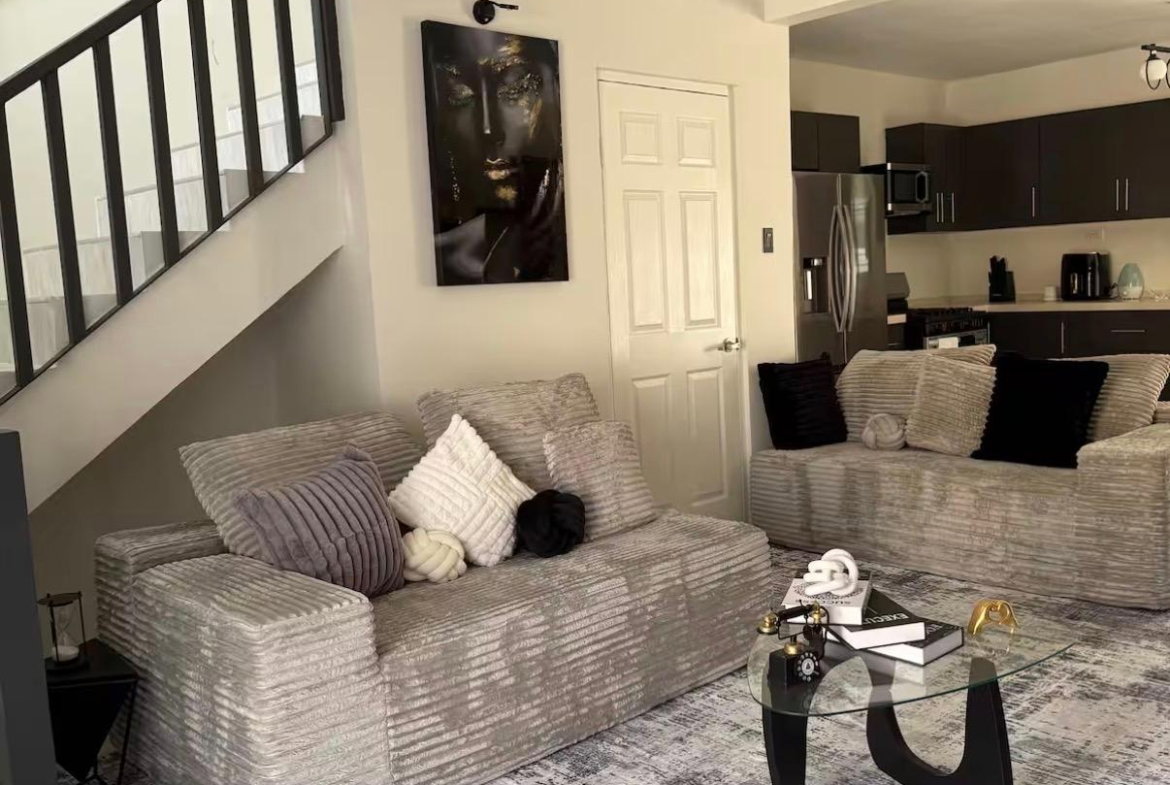 Second image of 121 Sandown Palms, Portmore in Greater Portmore, St. Catherine, Jamaica - property is For Rent