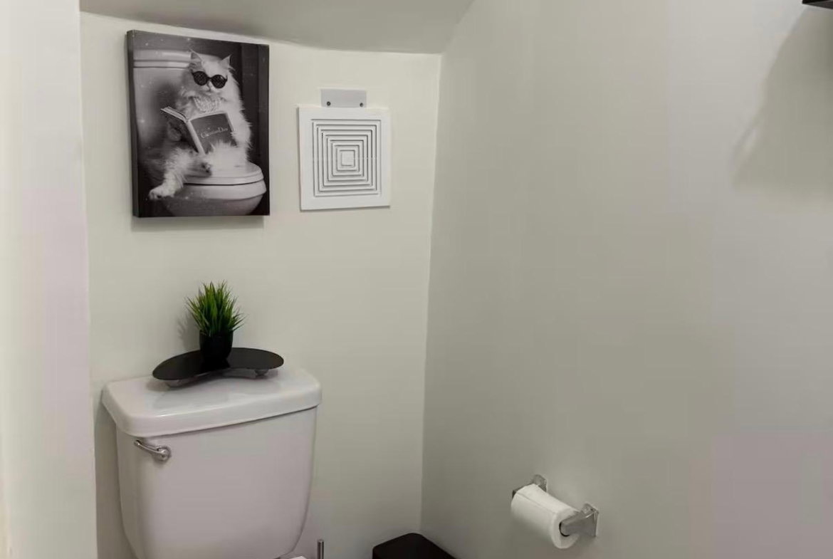 Eleventh image of 121 Sandown Palms, Portmore in Greater Portmore, St. Catherine, Jamaica - property is For Rent