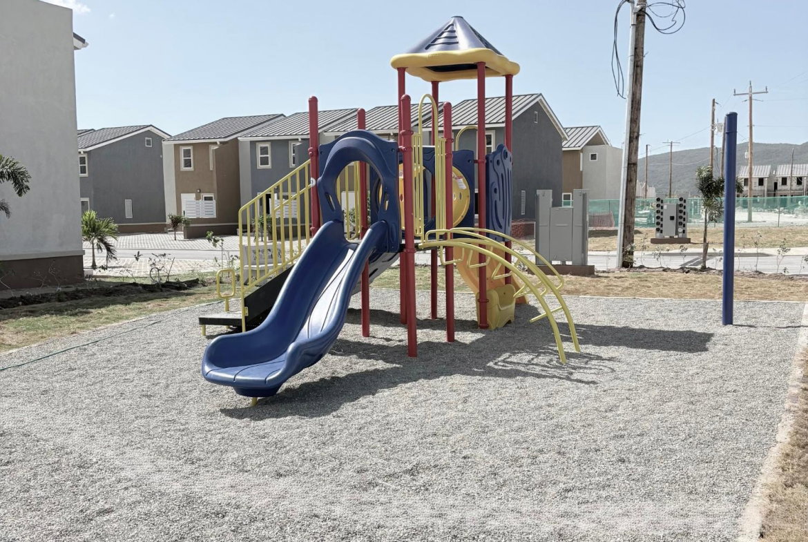 Twenty-Second image of 66 Chester Creek in Westchester, St. Catherine, Jamaica - property is For Rent