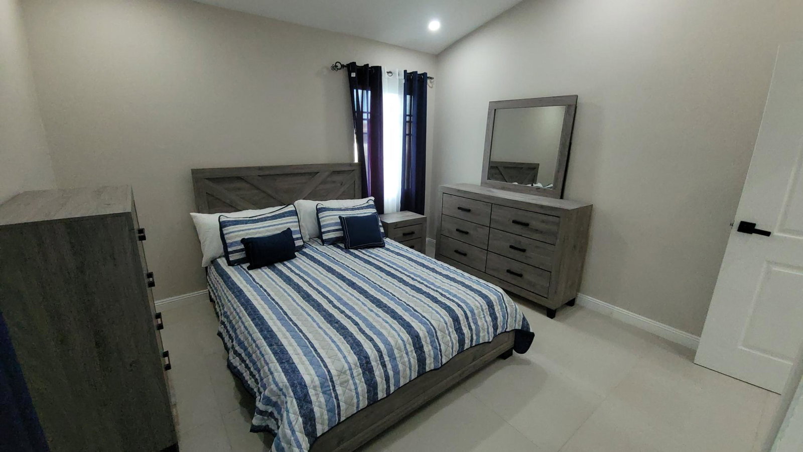 Seventh image of 293- Toby Hammocks in Freetown, Clarendon, Jamaica - property is For Sale