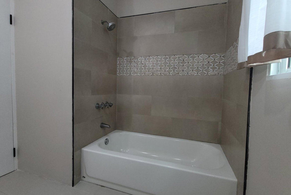 Seventh image of 213 Toby Hammocks, Toby Heigh in Freetown, Clarendon, Jamaica - property is For Sale