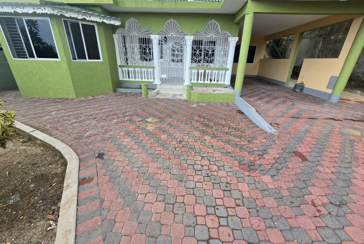 Third image of 205 Hillview Drive, Pitfour in Montego Bay, St. James, Jamaica - property is For Rent