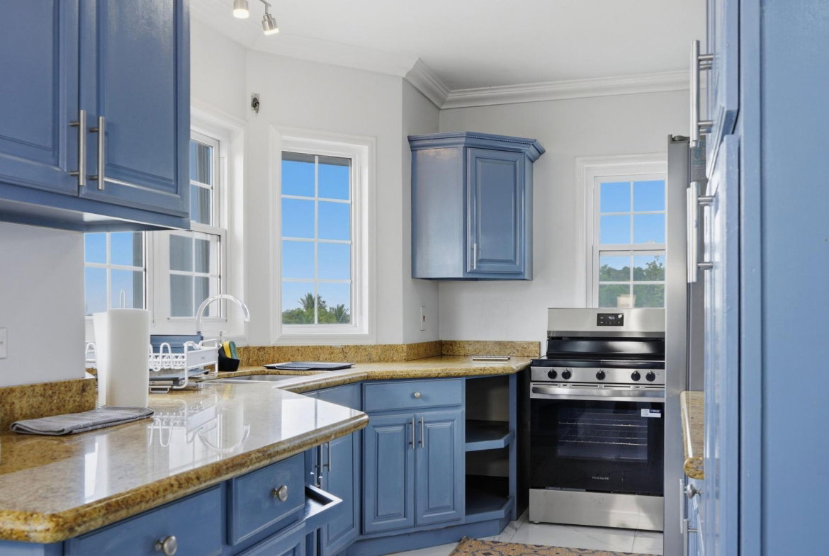 Sixth image of 106d-3 st Michaels Terrace in Kingston 6, St. Andrew, Jamaica - property is For Rent