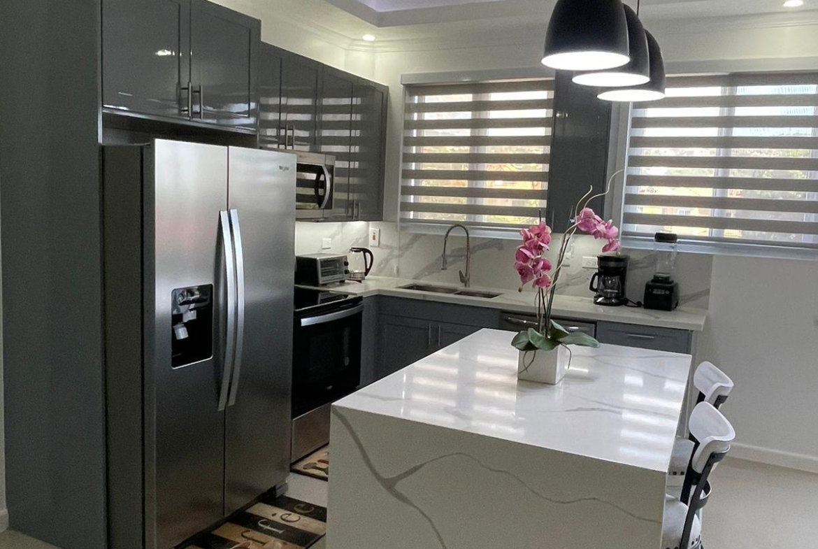 Fourth image of 18-15 Seaview Avenue in Kingston 6, St. Andrew, Jamaica - property is For Rent