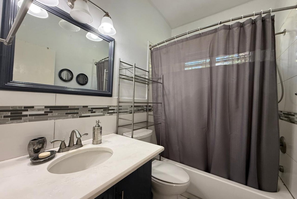 Sixth image of Blythwood Drive in Kingston 6, St. Andrew, Jamaica - property is For Rent