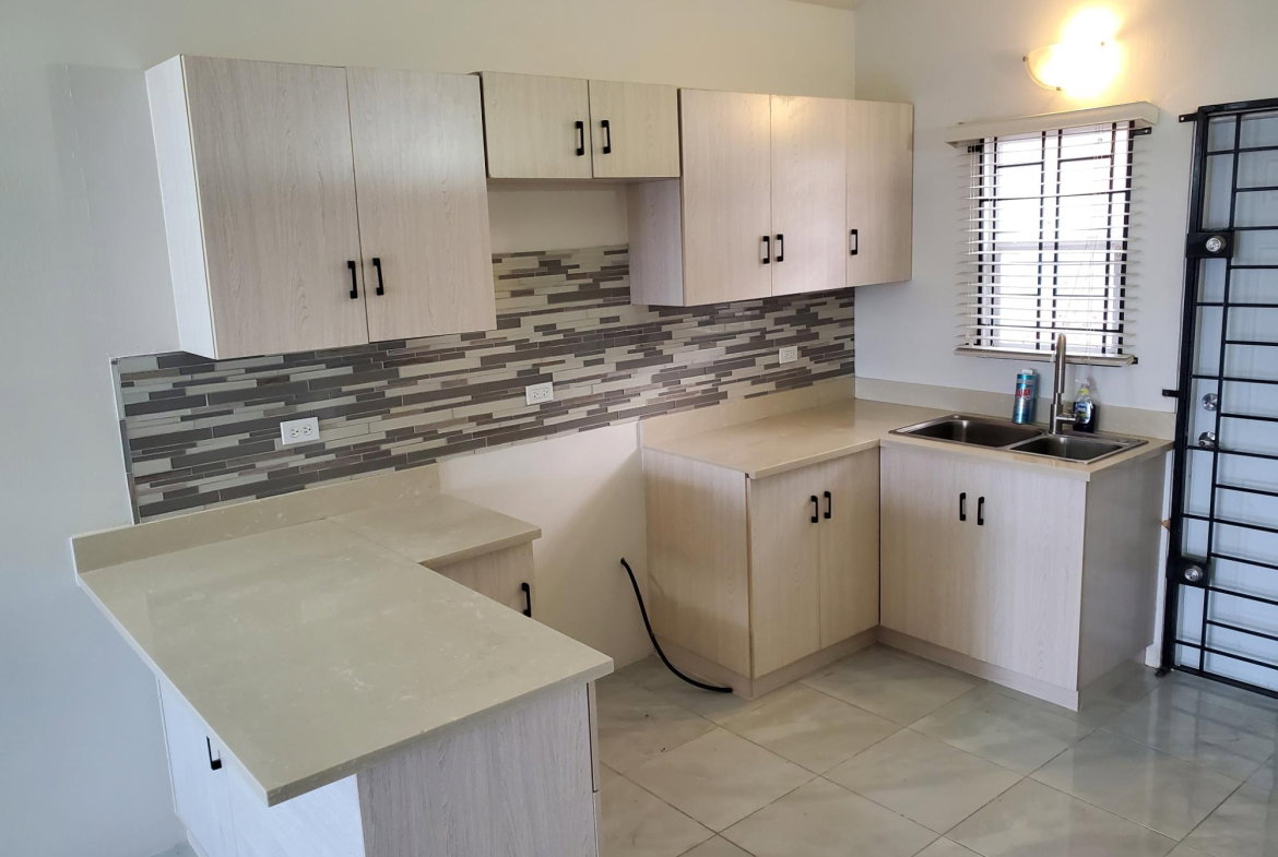 Eleventh image of 10- Camelot Boulevard in Discovery Bay, St. Ann, Jamaica - property is For Rent