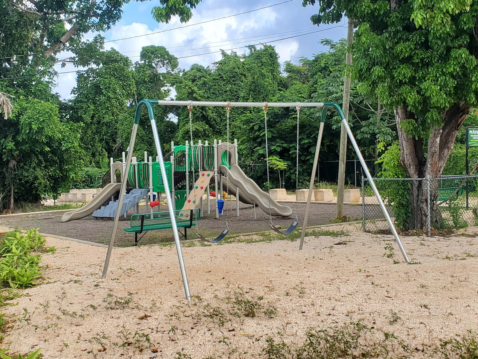 Move-In-Ready-3BR-House-for-Rent-in-St.-Ann-Jamaica-–-Near-Puerto-Seco-Beach Nineteenth image of 10- Camelot Boulevard in Discovery Bay, St. Ann, Jamaica - property is For Rent