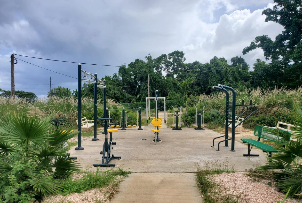 Twentieth image of 10- Camelot Boulevard in Discovery Bay, St. Ann, Jamaica - property is For Rent