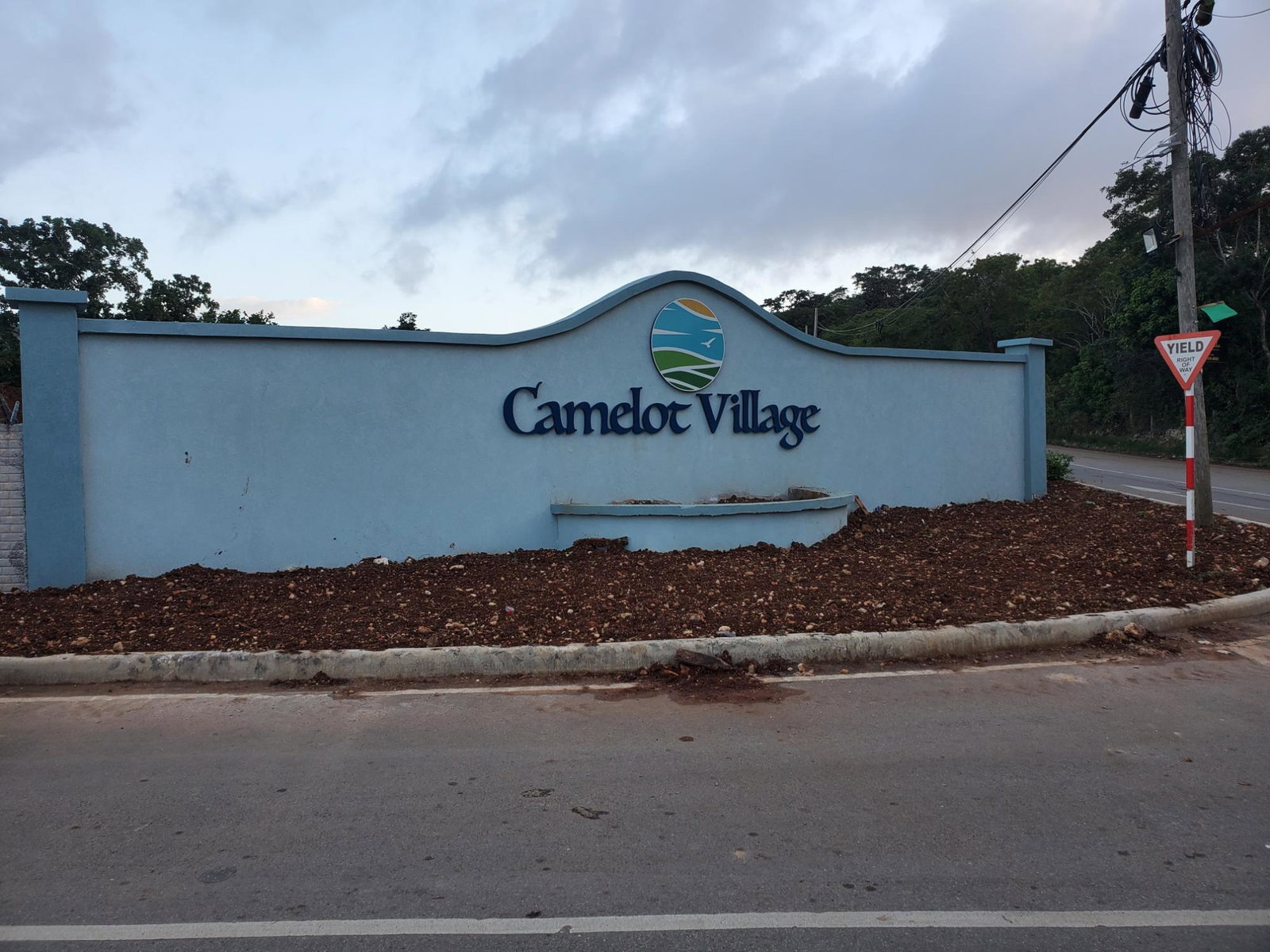 Move-In-Ready-3BR-House-for-Rent-in-St.-Ann-Jamaica-–-Near-Puerto-Seco-Beach Fifth image of 10- Camelot Boulevard in Discovery Bay, St. Ann, Jamaica - property is For Rent