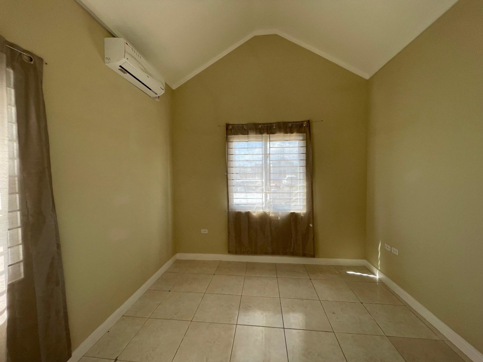 Twelfth image of 524 Stem Avenue, Jacaranda in JACARANDA (U/C), St. Catherine, Jamaica - property is For Rent