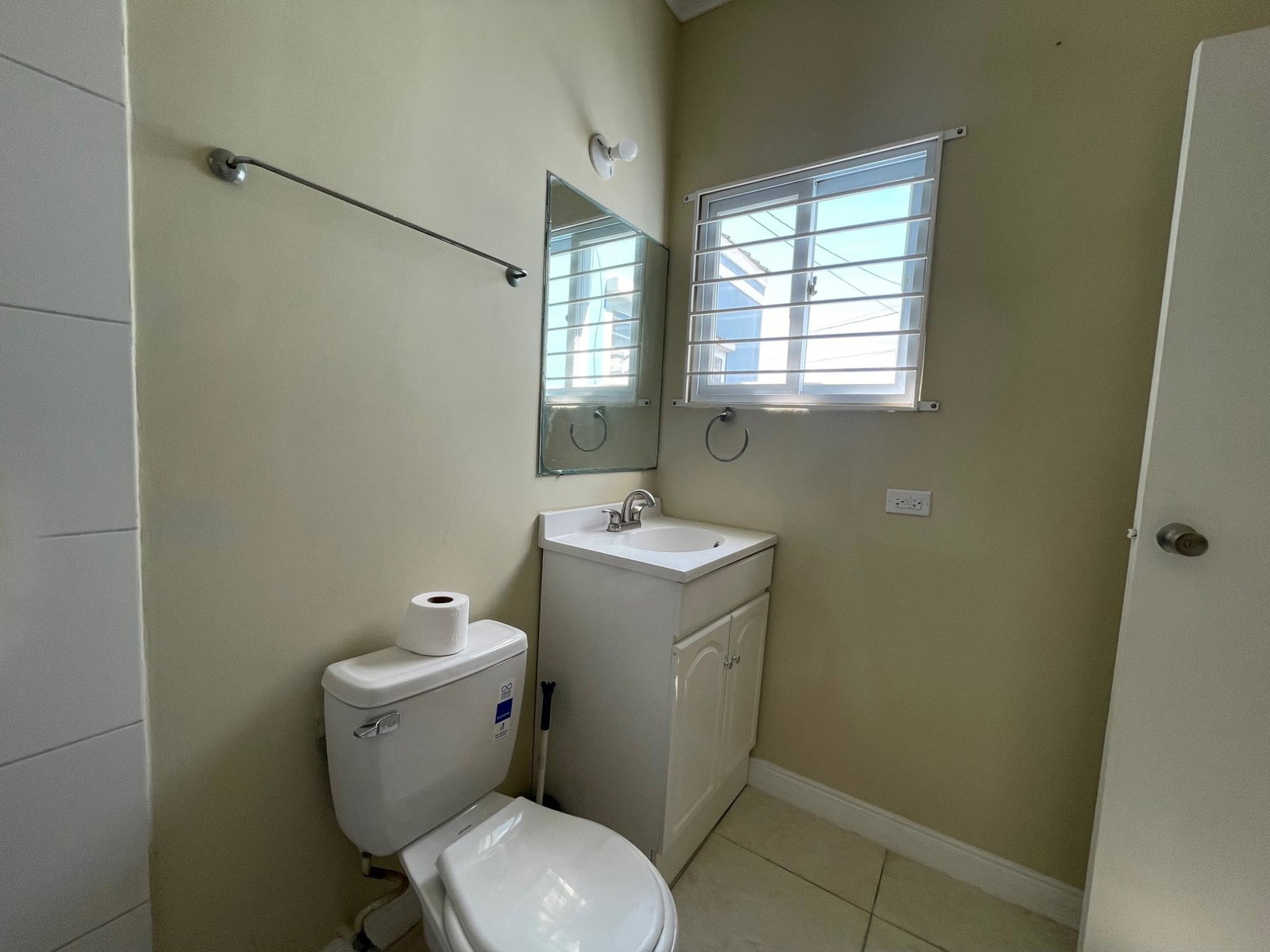 Seventeenth image of 524 Stem Avenue, Jacaranda in JACARANDA (U/C), St. Catherine, Jamaica - property is For Rent