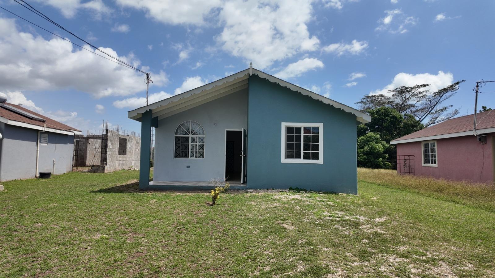 Second image of 920- New Harbour Vlg 2 ph 5 in Old Harbour, St. Catherine, Jamaica - property is For Rent