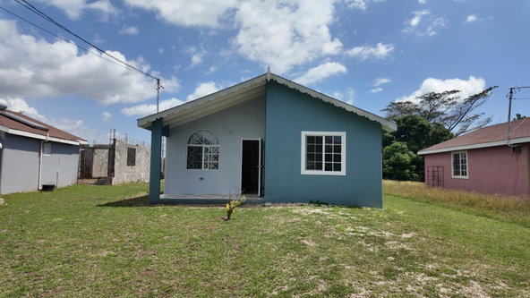 Second image of 920- New Harbour Vlg 2 ph 5 in Old Harbour, St. Catherine, Jamaica - property is For Rent