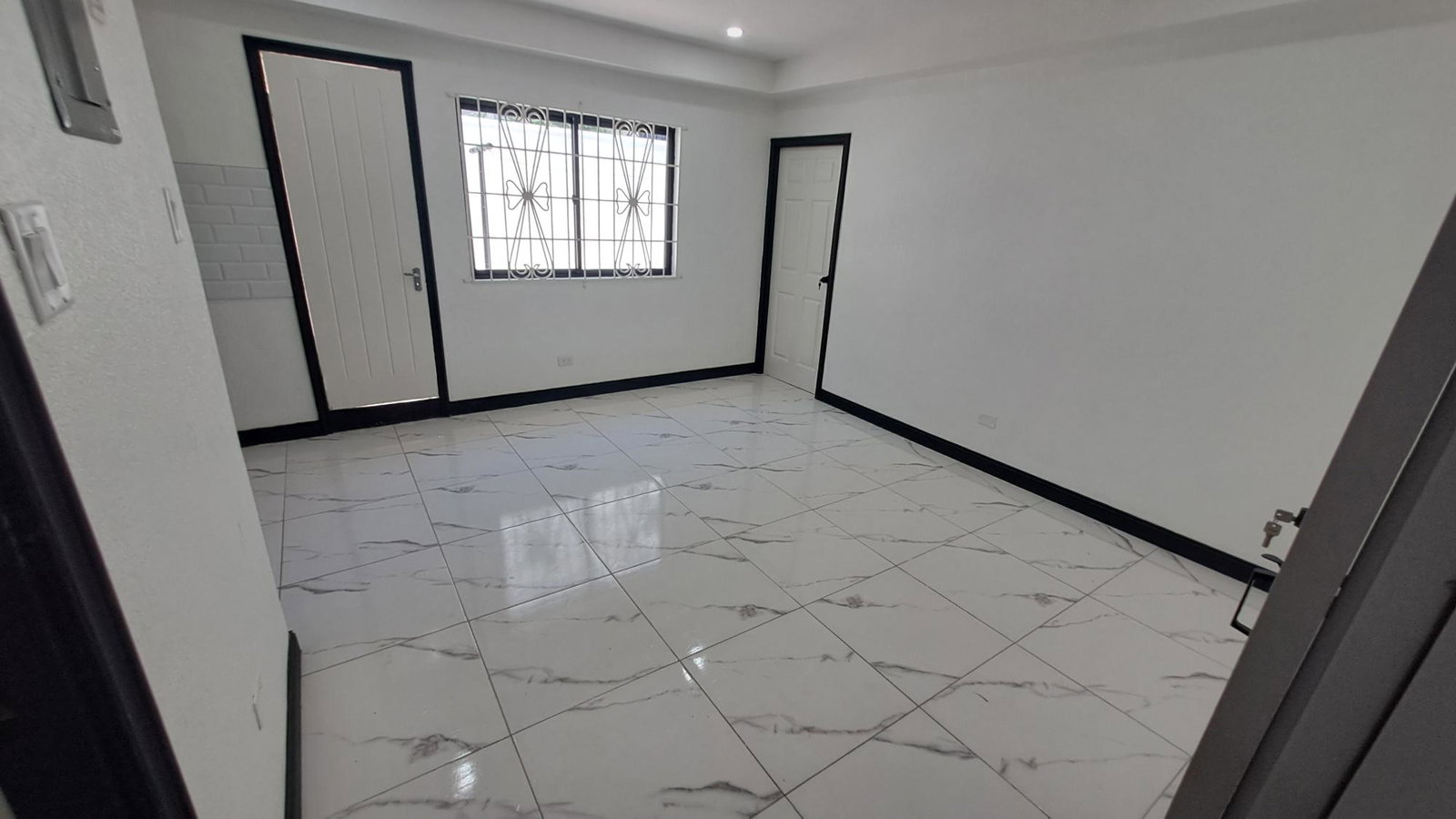 Newly-Renovated-Apartment-for-Rent-in-Kingston-St.-Andrew-3-16-Edinburgh-Ave Fifth image of 3-16 Edinburgh Avenue in Kingston 10, St. Andrew, Jamaica - property is For Rent