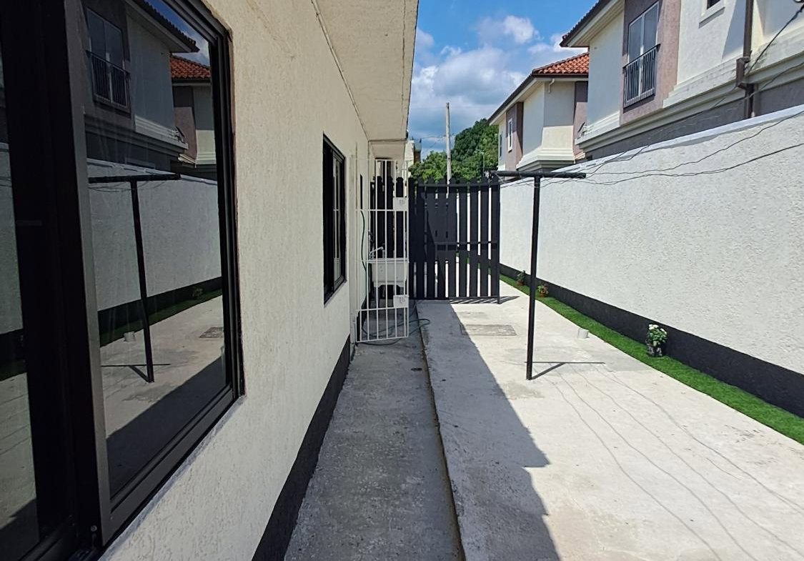 Tenth image of 3-16 Edinburgh Avenue in Kingston 10, St. Andrew, Jamaica - property is For Rent