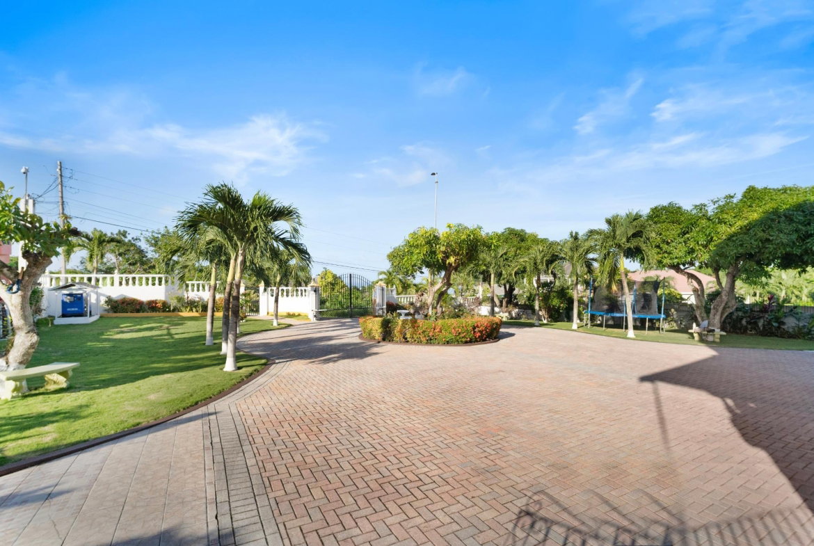 Eighteenth image of 1-35 Ocean Ridge Drive in Ocean Ridge, St. Mary, Jamaica - property is For Rent