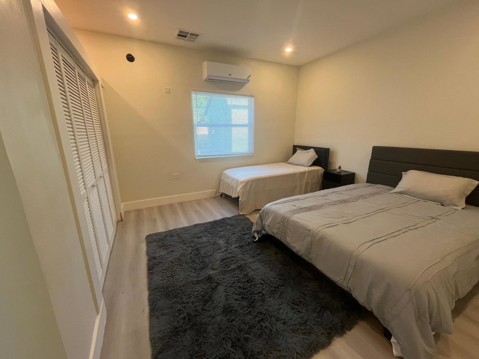 Eighth image of 2-381 Camelot Village ph 2 in Discovery Bay, St. Ann, Jamaica - property is For Rent