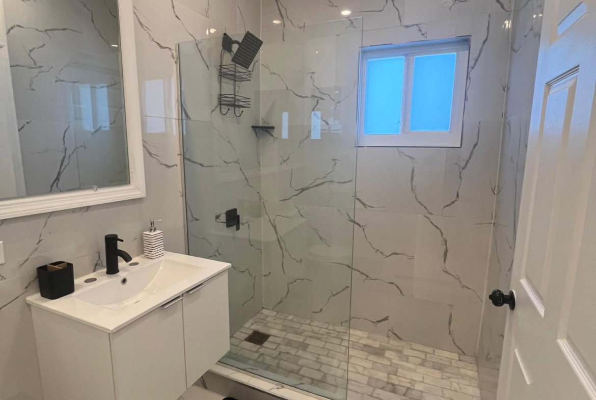 Tenth image of 2-381 Camelot Village ph 2 in Discovery Bay, St. Ann, Jamaica - property is For Rent