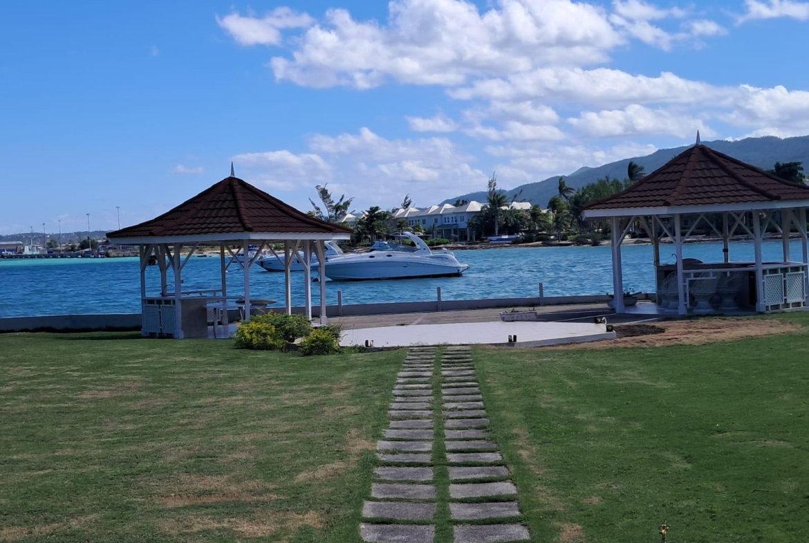 Ninth image of Ocean Pines, Freeport in Montego Bay, St. James, Jamaica - property is For Rent