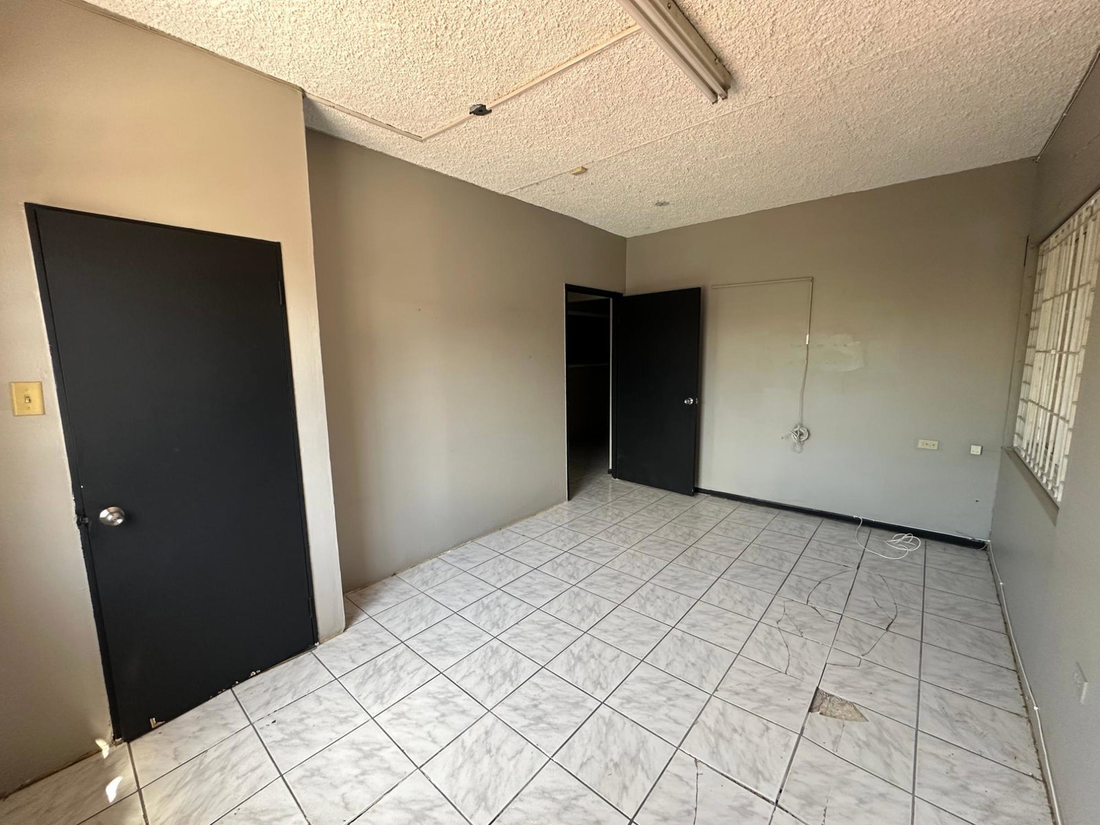 Office-Space-for-Rent-in-Orchid-Village-Barbican-Road-Kingston-6 Seventh image of 2-3b-18-20 Barbican Road in Kingston 6, St. Andrew, Jamaica - property is For Rent