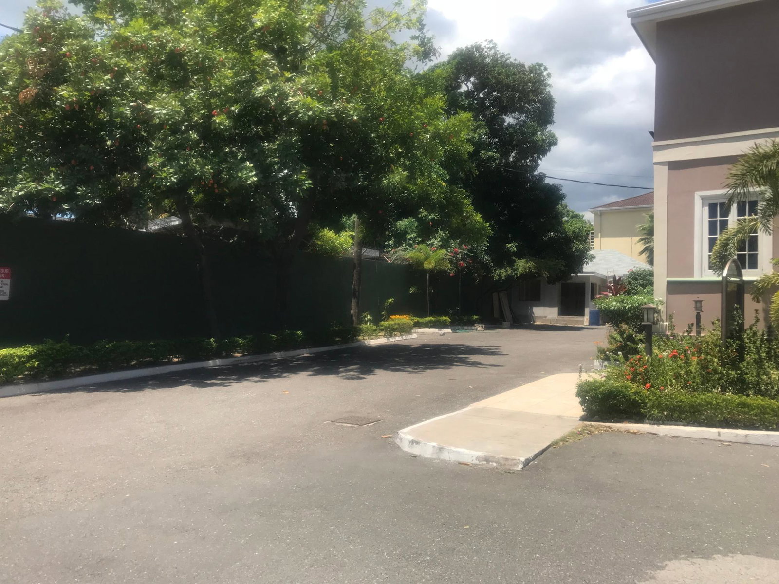 Fifth image of 6-70 Halfway Tree Road in Kingston 10, St. Andrew, Jamaica - property is For Rent