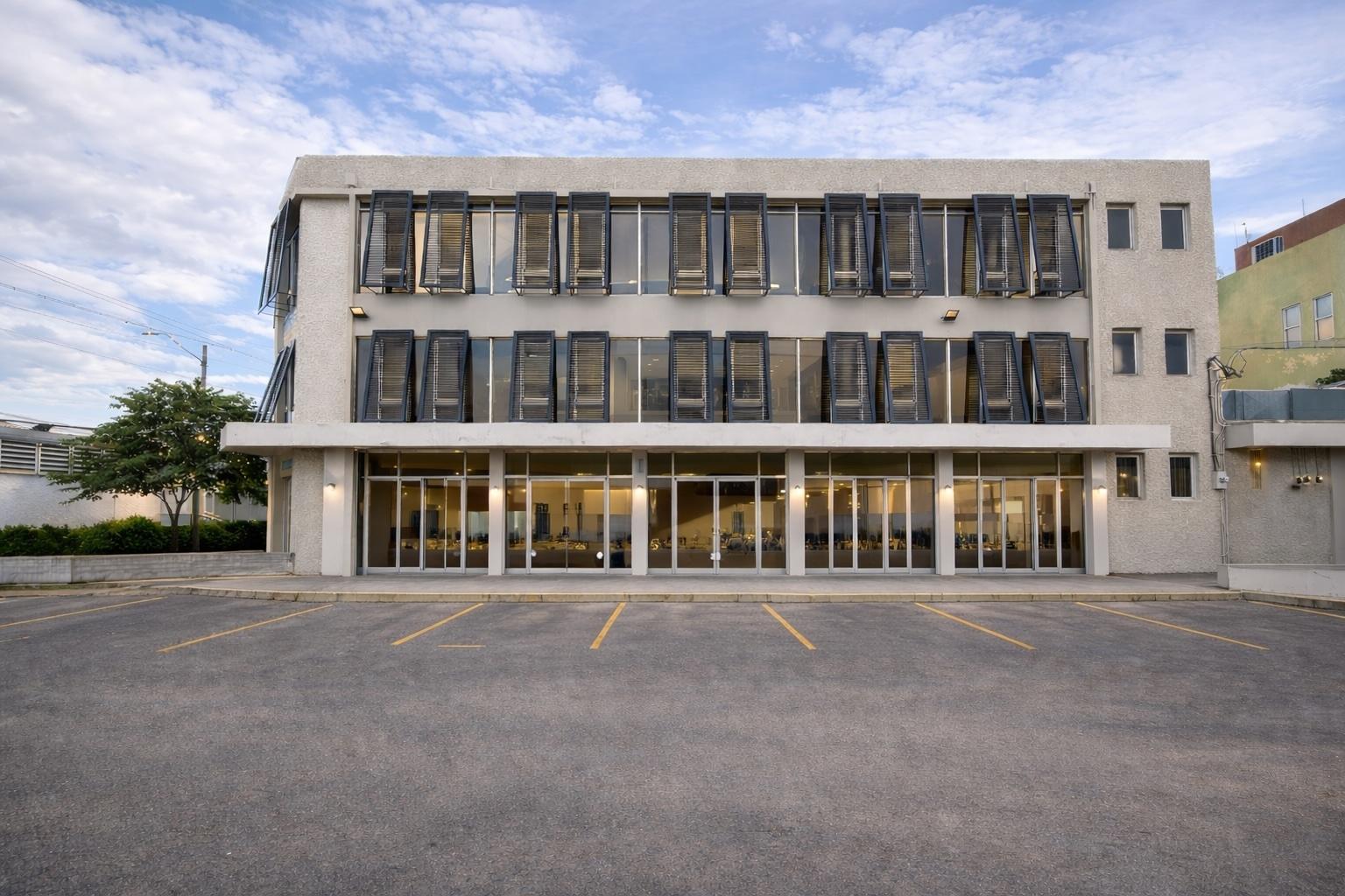 Third image of 1 Oxford Terrace in Kingston 5, St. Andrew, Jamaica - property is For Sale