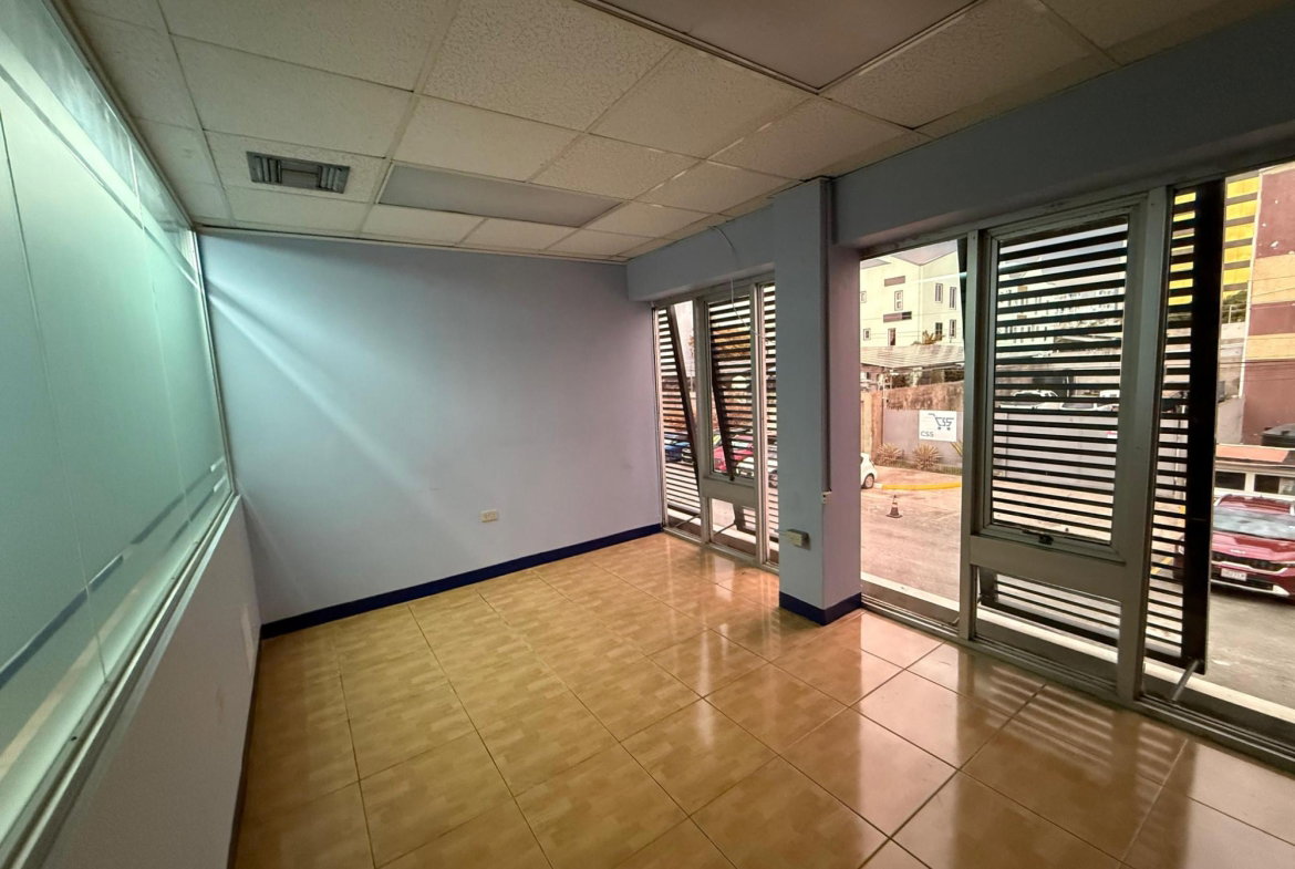 Fifth image of 1 Oxford Terrace in Kingston 5, St. Andrew, Jamaica - property is For Sale