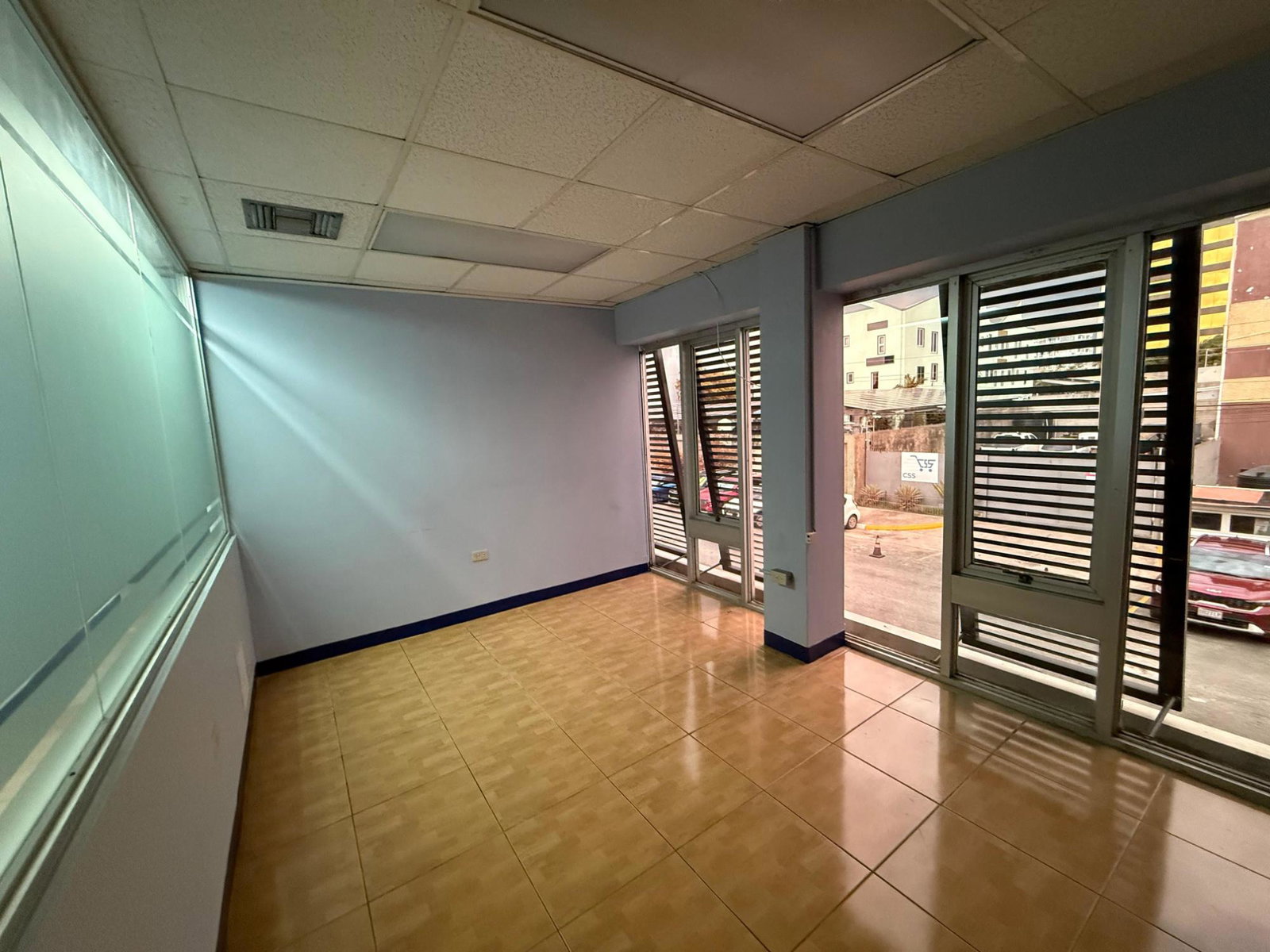 Fifth image of 1 Oxford Terrace in Kingston 5, St. Andrew, Jamaica - property is For Sale